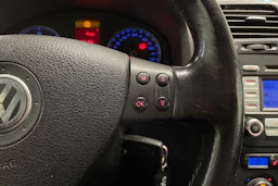 sininen Volkswagen Golf 2006 kuva 16.