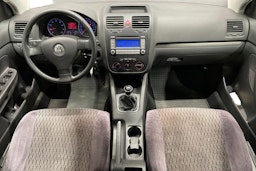 Punainen Volkswagen GOLF 2006 kuva 7.