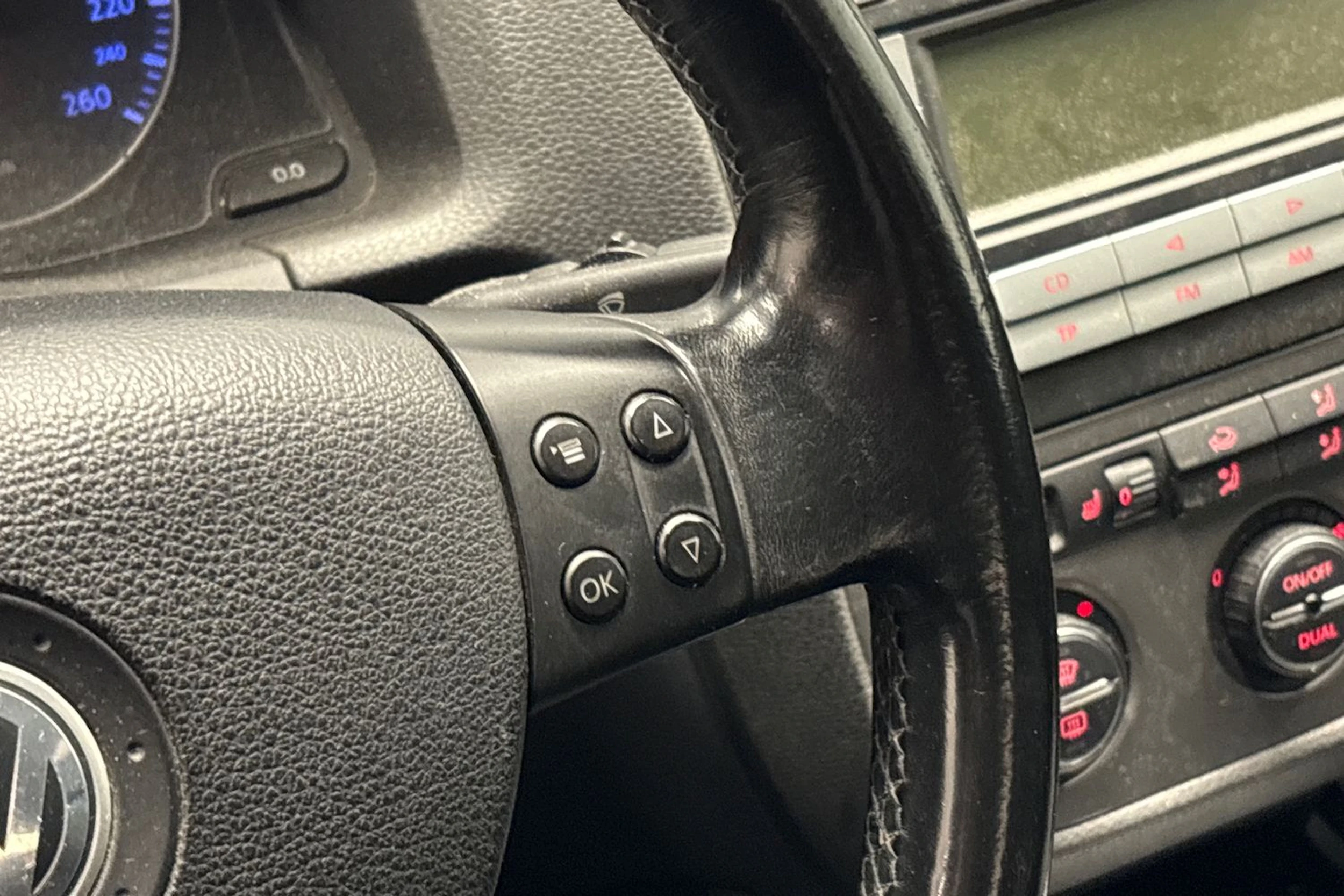 harmaa Volkswagen Golf 2007 kuva 14.