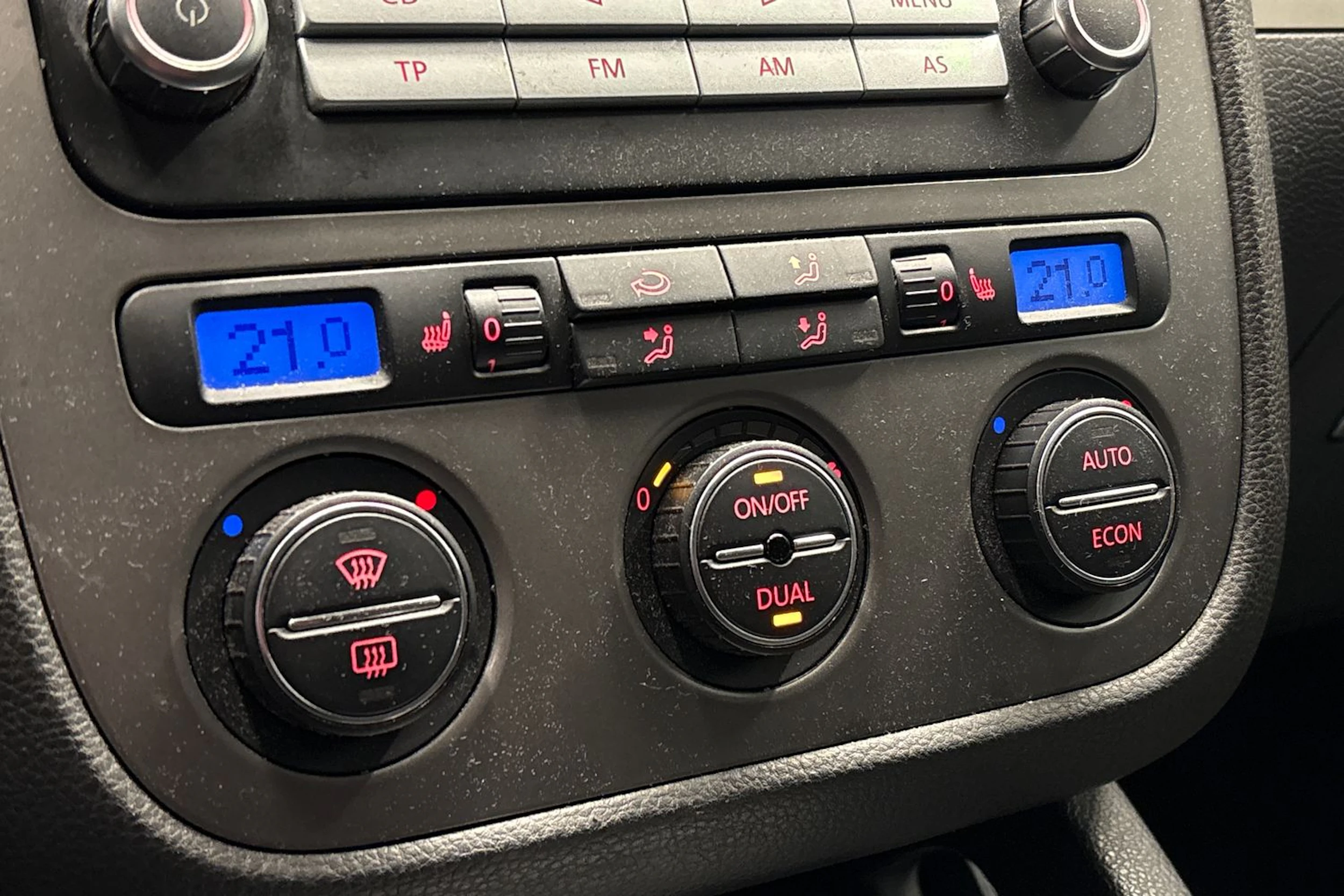 harmaa Volkswagen Golf 2007 kuva 20.