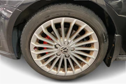 musta Volkswagen Golf 2007 kuva 9.
