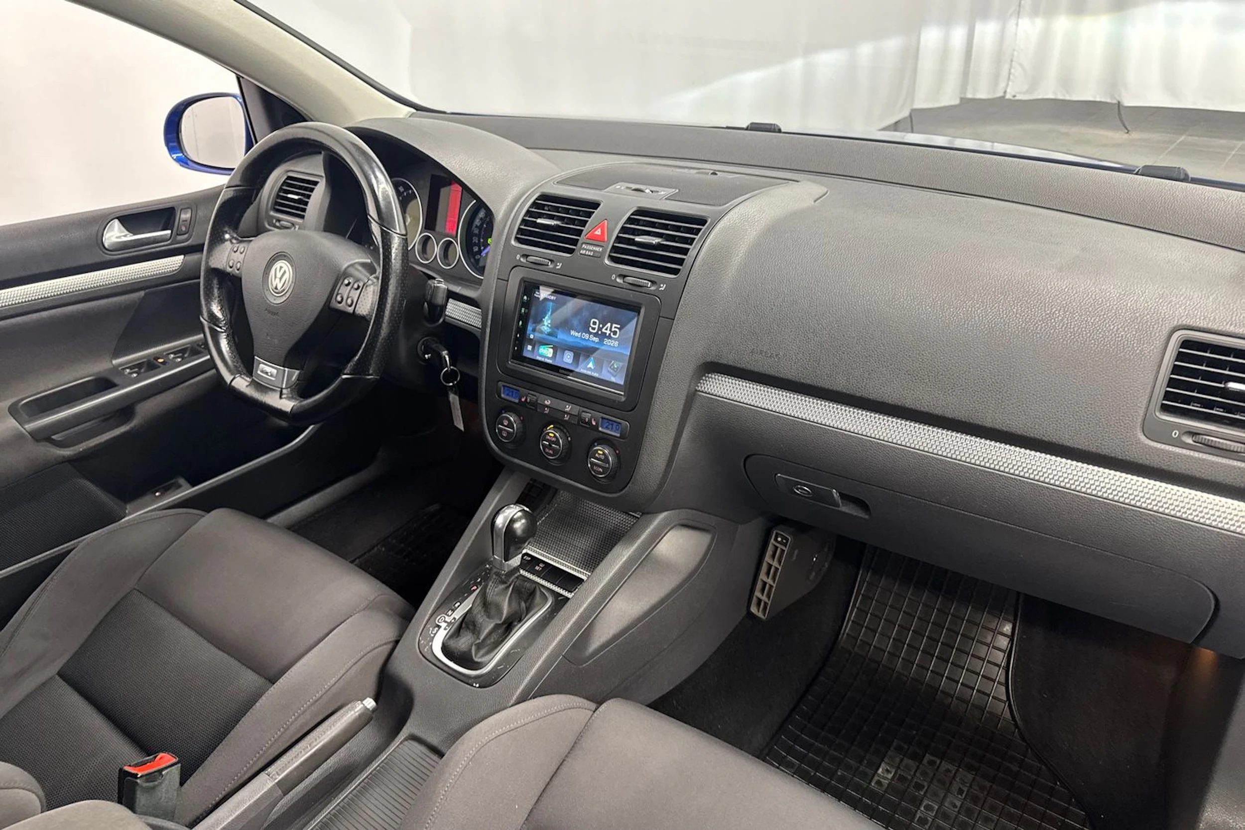 sininen Volkswagen Golf 2007 kuva 11.