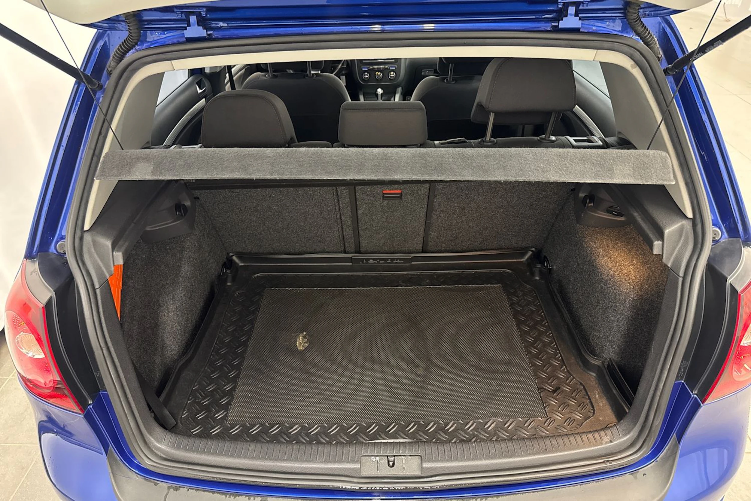sininen Volkswagen Golf 2007 kuva 12.