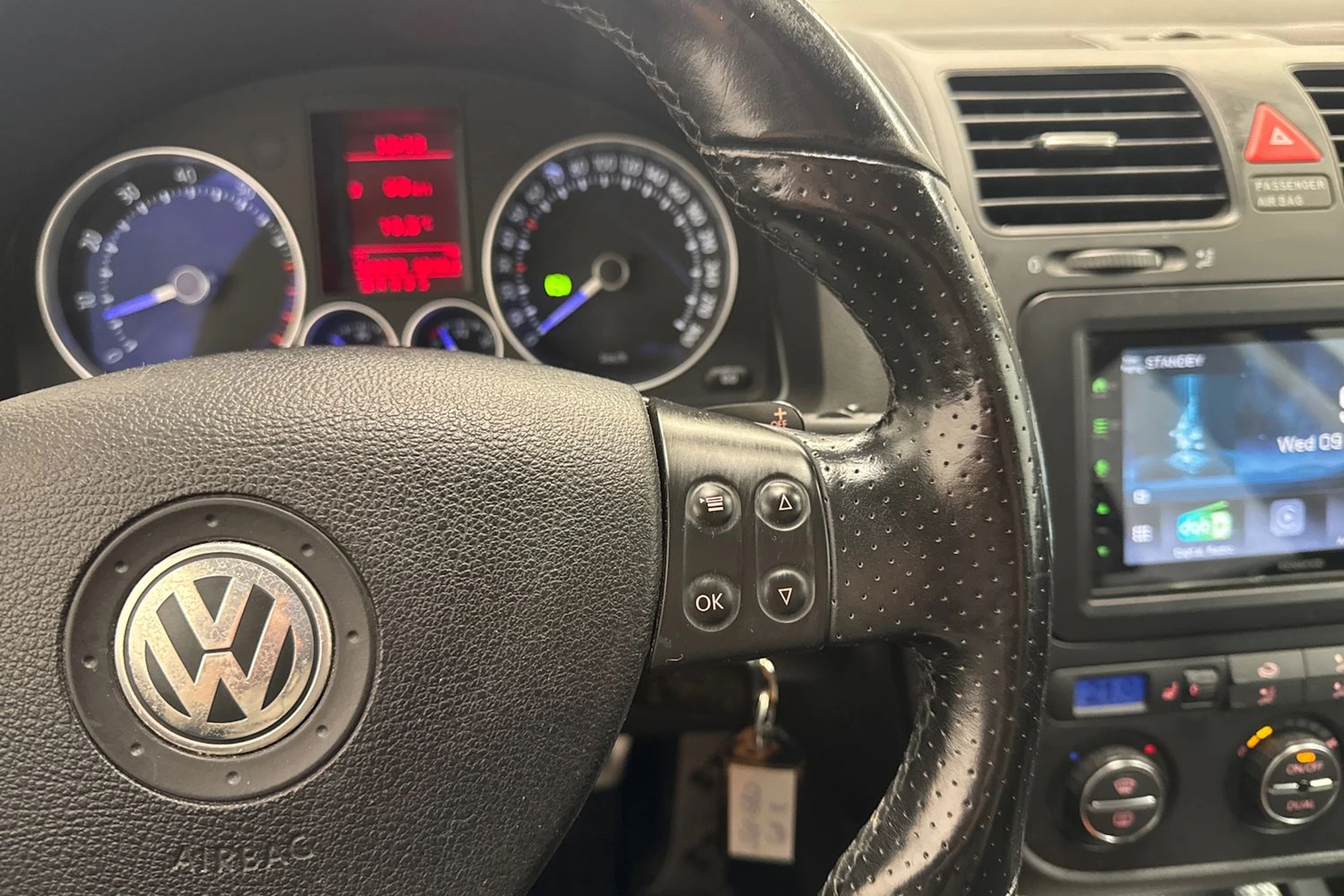 sininen Volkswagen Golf 2007 kuva 15.