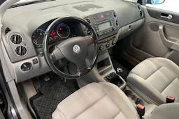 harmaa Volkswagen Golf 2007 kuva 6.
