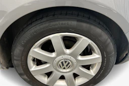 harmaa Volkswagen Golf 2007 kuva 9.