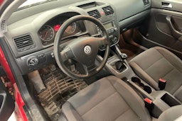 Punainen Volkswagen GOLF 2007 kuva 6.