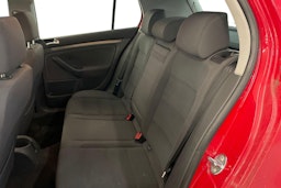 Punainen Volkswagen GOLF 2007 kuva 8.