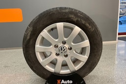 Punainen Volkswagen GOLF 2007 kuva 10.