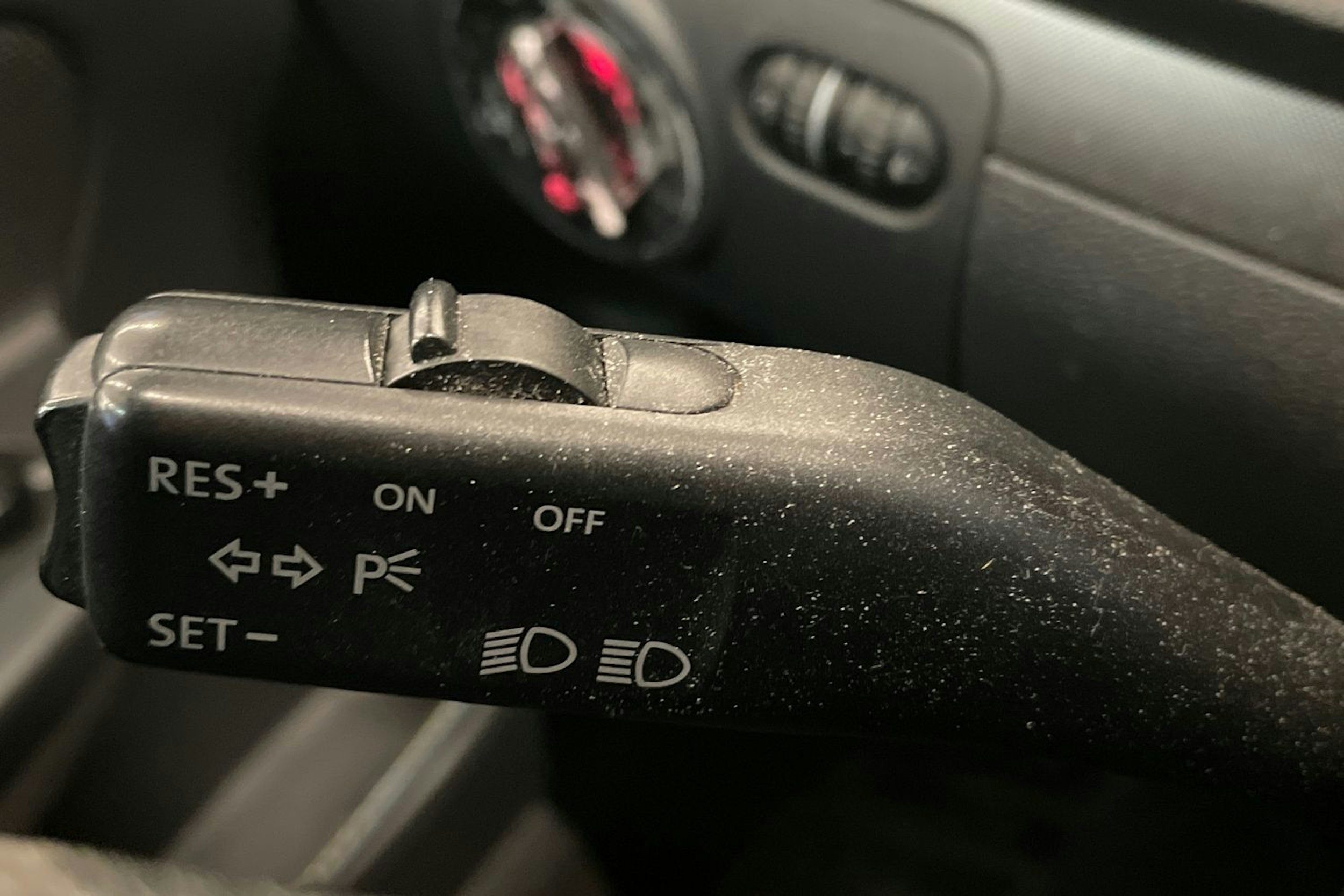 Punainen Volkswagen GOLF 2007 kuva 15.