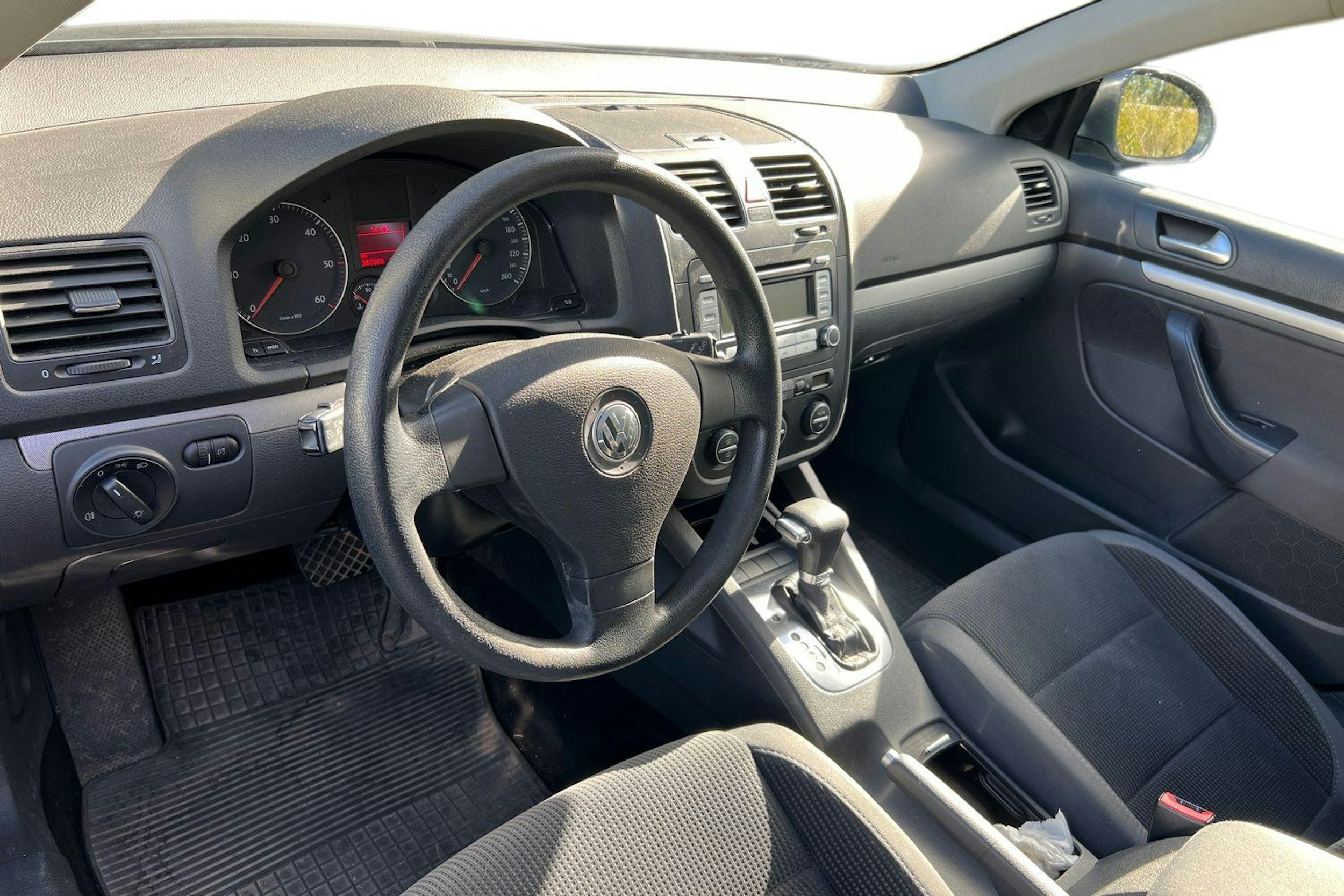 harmaa Volkswagen Golf 2008 kuva 3.