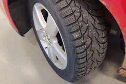 punainen Volkswagen Golf 2008 kuva 10.