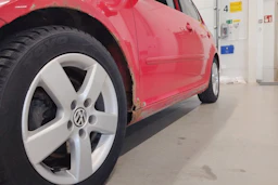 punainen Volkswagen Golf 2008 kuva 11.