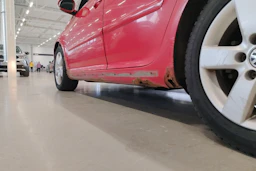 punainen Volkswagen Golf 2008 kuva 12.