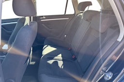 sininen Volkswagen Golf 2008 kuva 10.