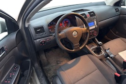 Ruskea (beige) Volkswagen GOLF 2008 kuva 6.