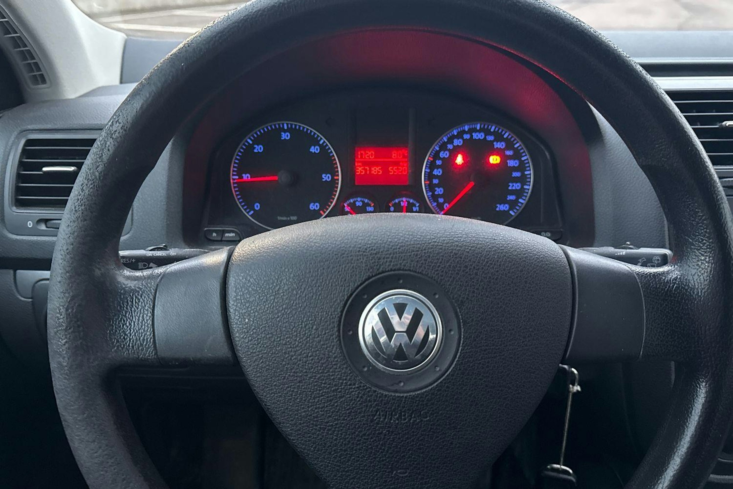 Ruskea (beige) Volkswagen GOLF 2008 kuva 11.