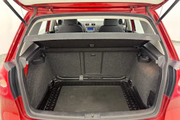 Punainen Volkswagen GOLF 2008 kuva 11.