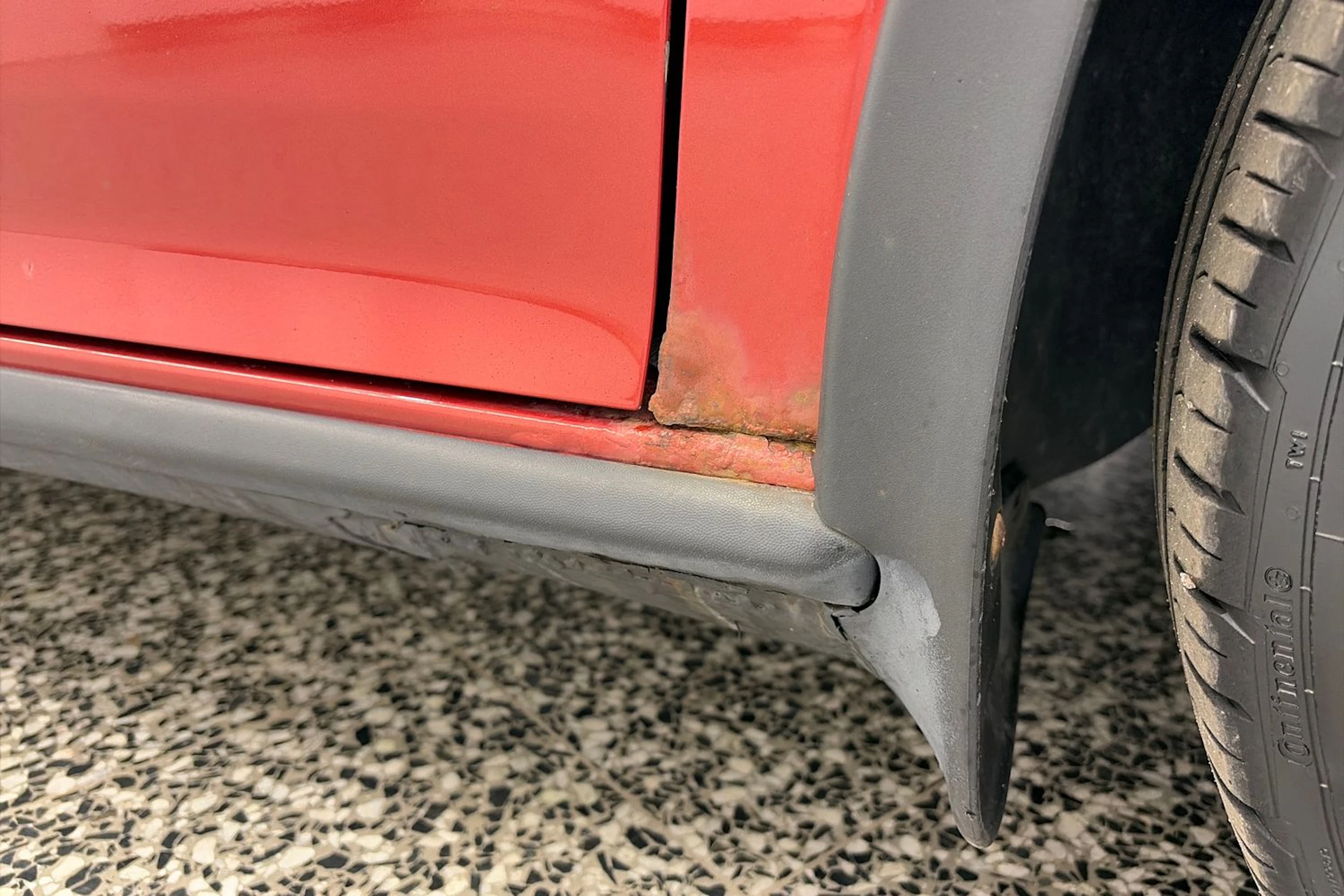 Punainen Volkswagen GOLF 2008 kuva 24.