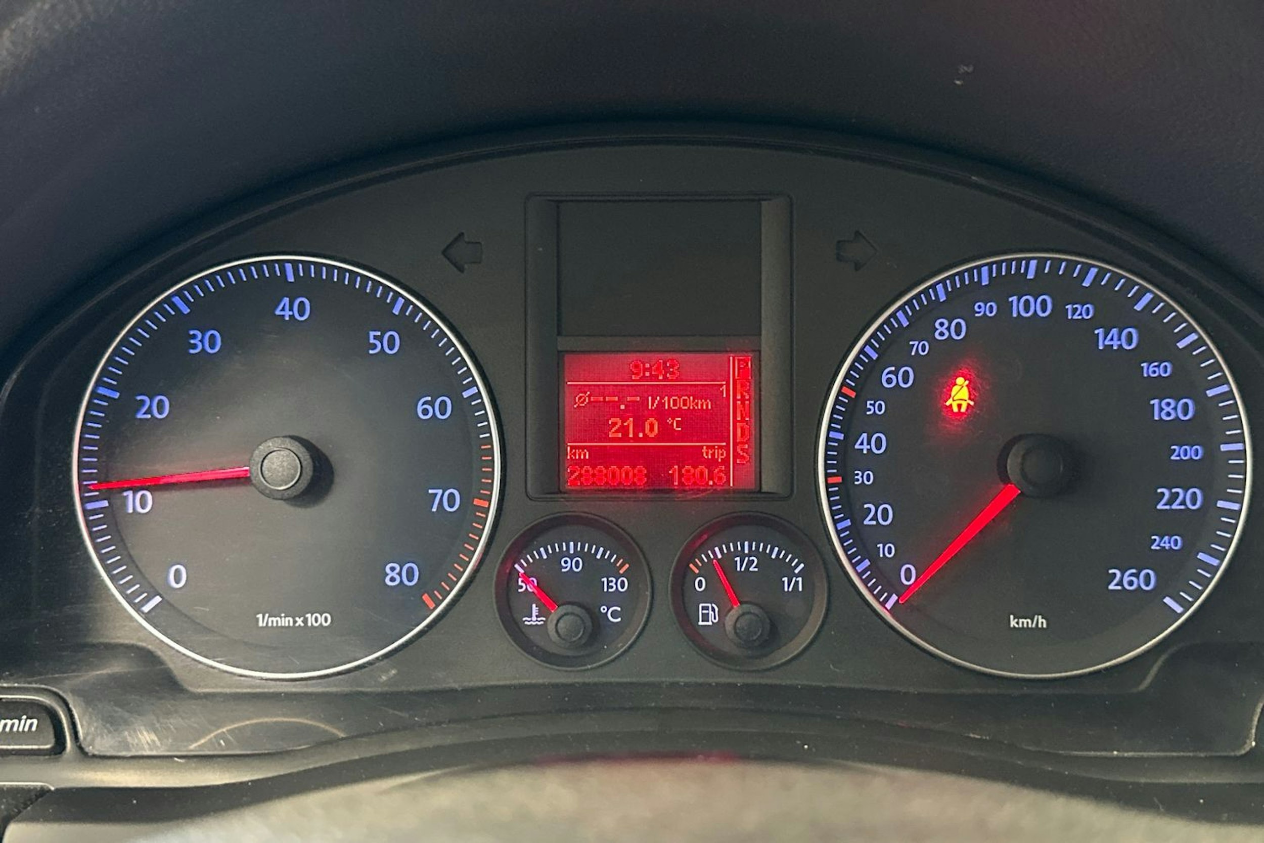 sininen Volkswagen Golf 2008 kuva 25.