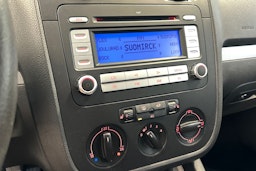 sininen Volkswagen Golf 2008 kuva 26.
