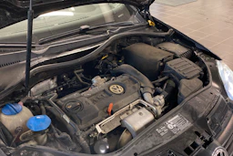 musta Volkswagen Golf 2008 kuva 17.