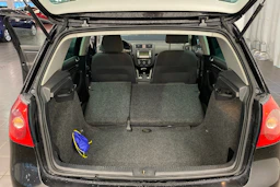 musta Volkswagen Golf 2008 kuva 21.