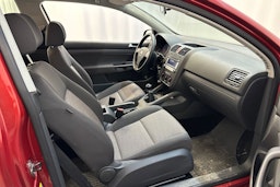 Punainen Volkswagen GOLF 2008 kuva 15.