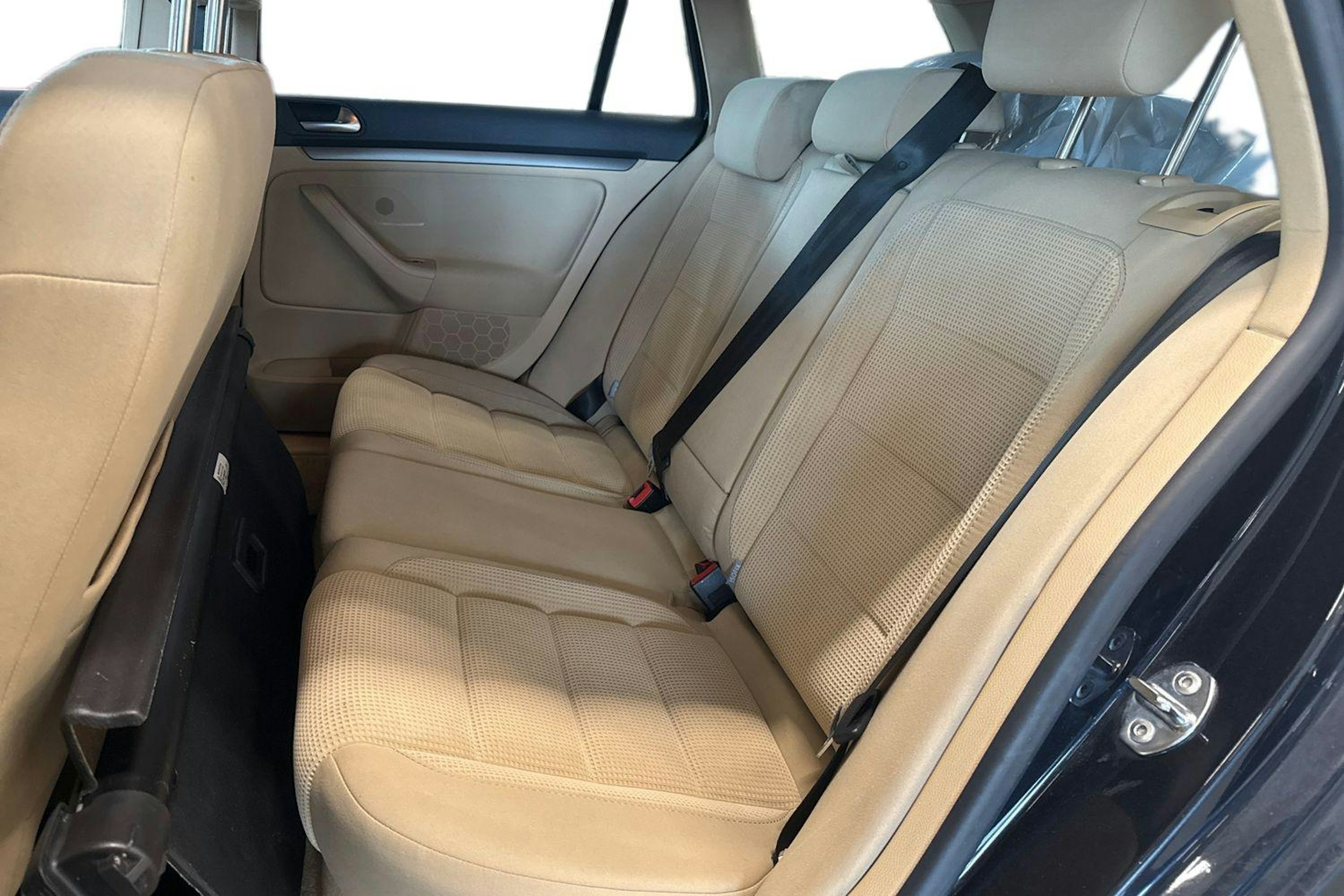 musta Volkswagen Golf 2008 kuva 10.