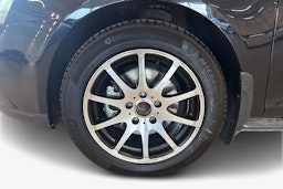 musta Volkswagen Golf 2008 kuva 11.