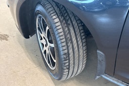 musta Volkswagen Golf 2008 kuva 13.