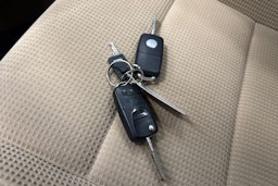musta Volkswagen Golf 2008 kuva 24.