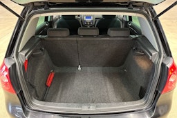musta Volkswagen Golf 2008 kuva 26.