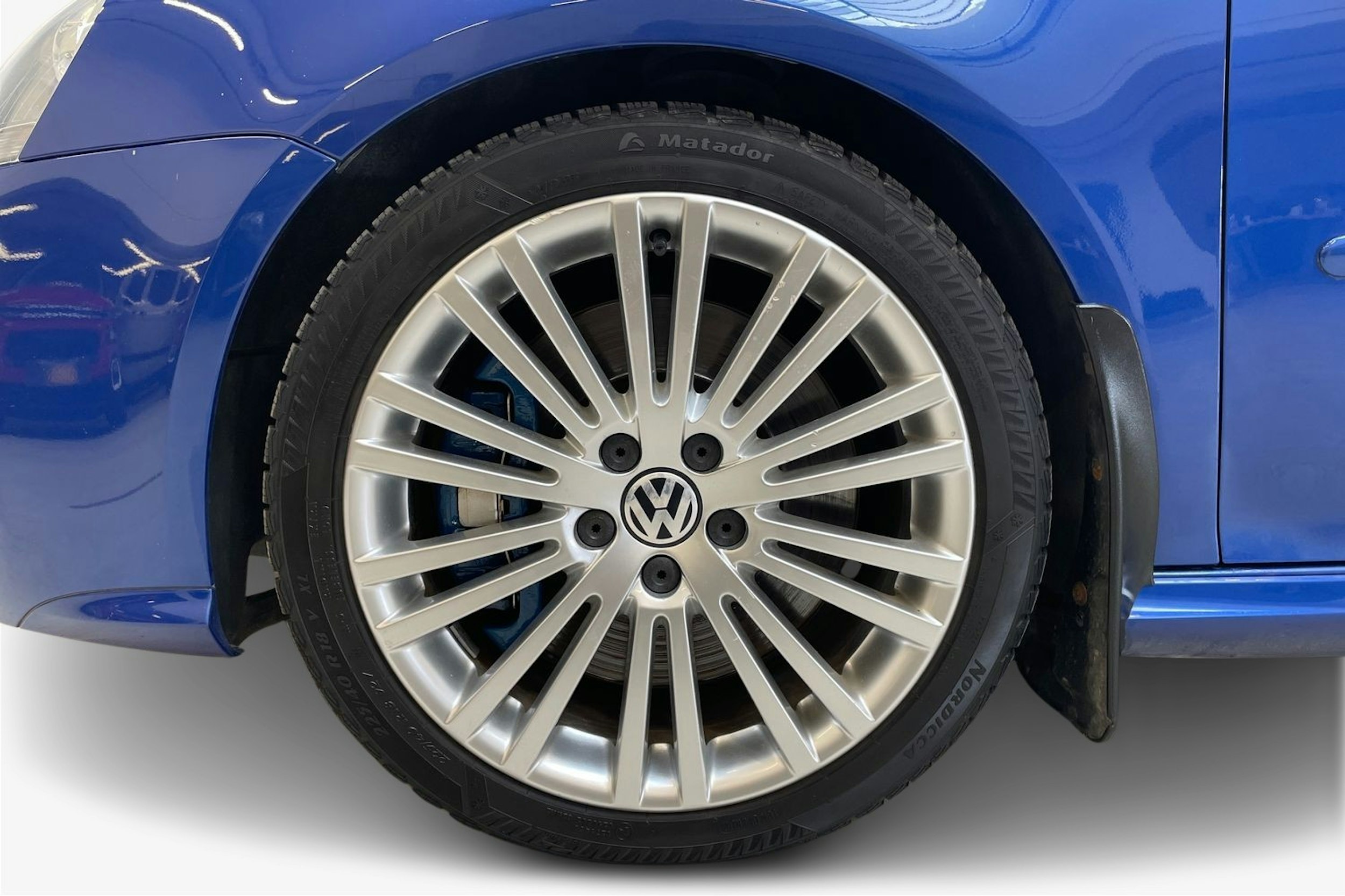 sininen Volkswagen Golf 2008 kuva 11.