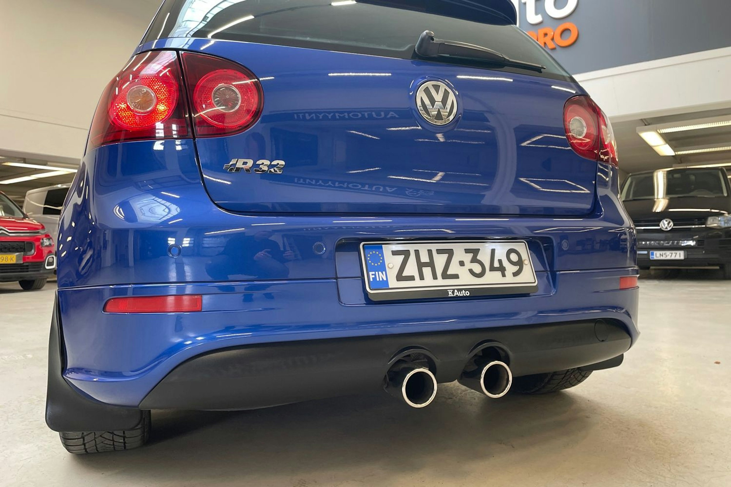 sininen Volkswagen Golf 2008 kuva 17.