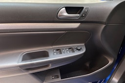 sininen Volkswagen Golf 2008 kuva 23.