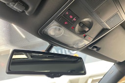 sininen Volkswagen Golf 2008 kuva 32.