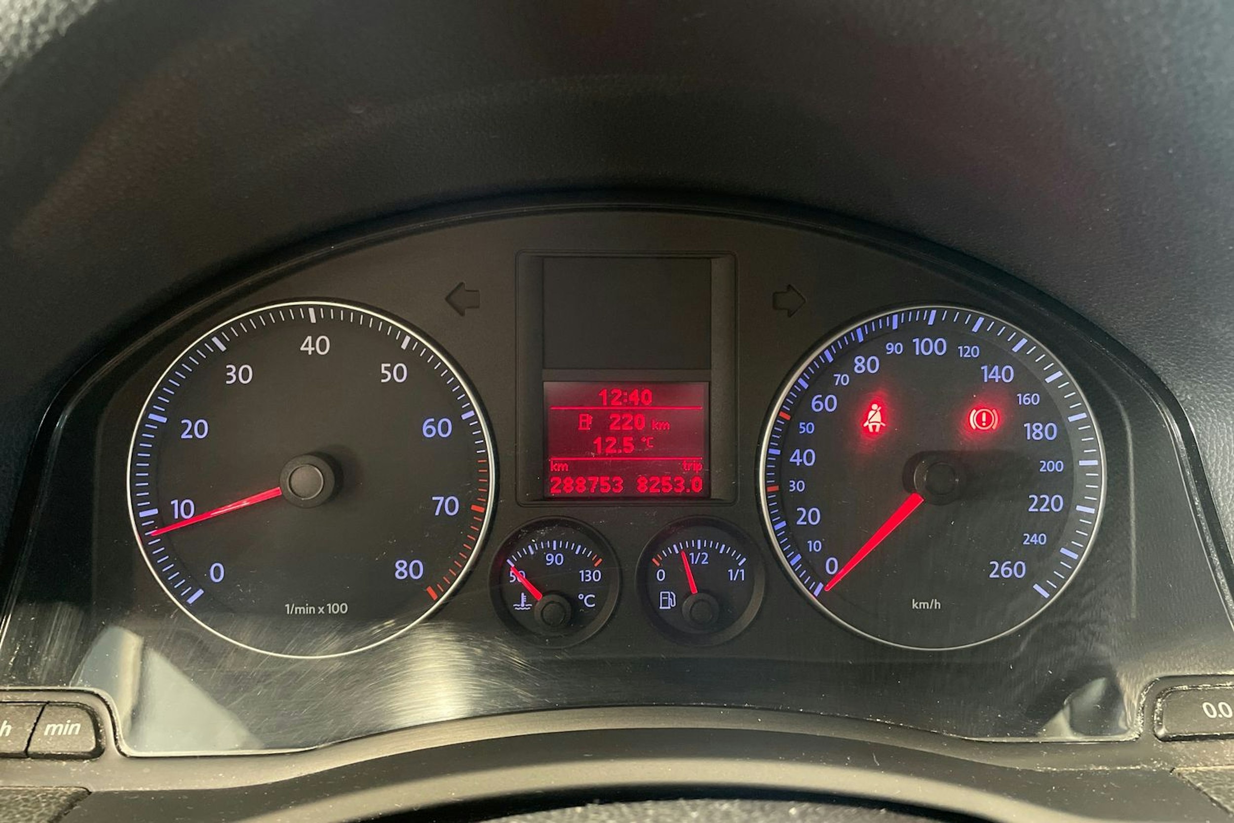 met. punainen Volkswagen Golf 2009 kuva 16.