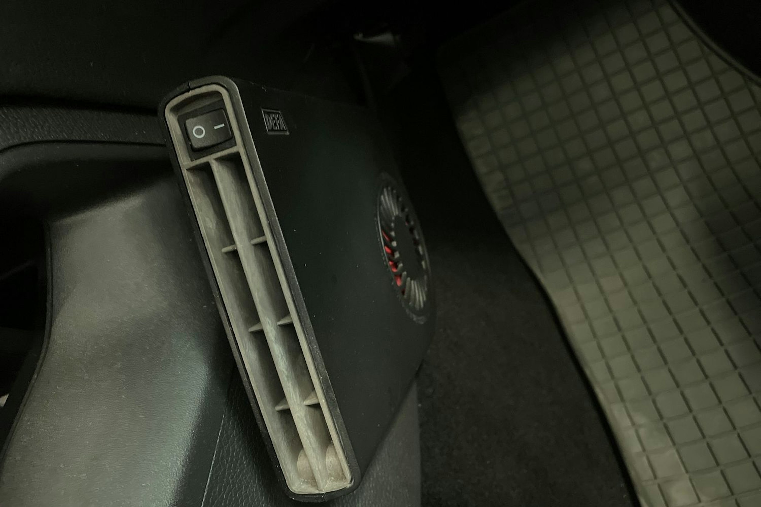 met. punainen Volkswagen Golf 2009 kuva 22.