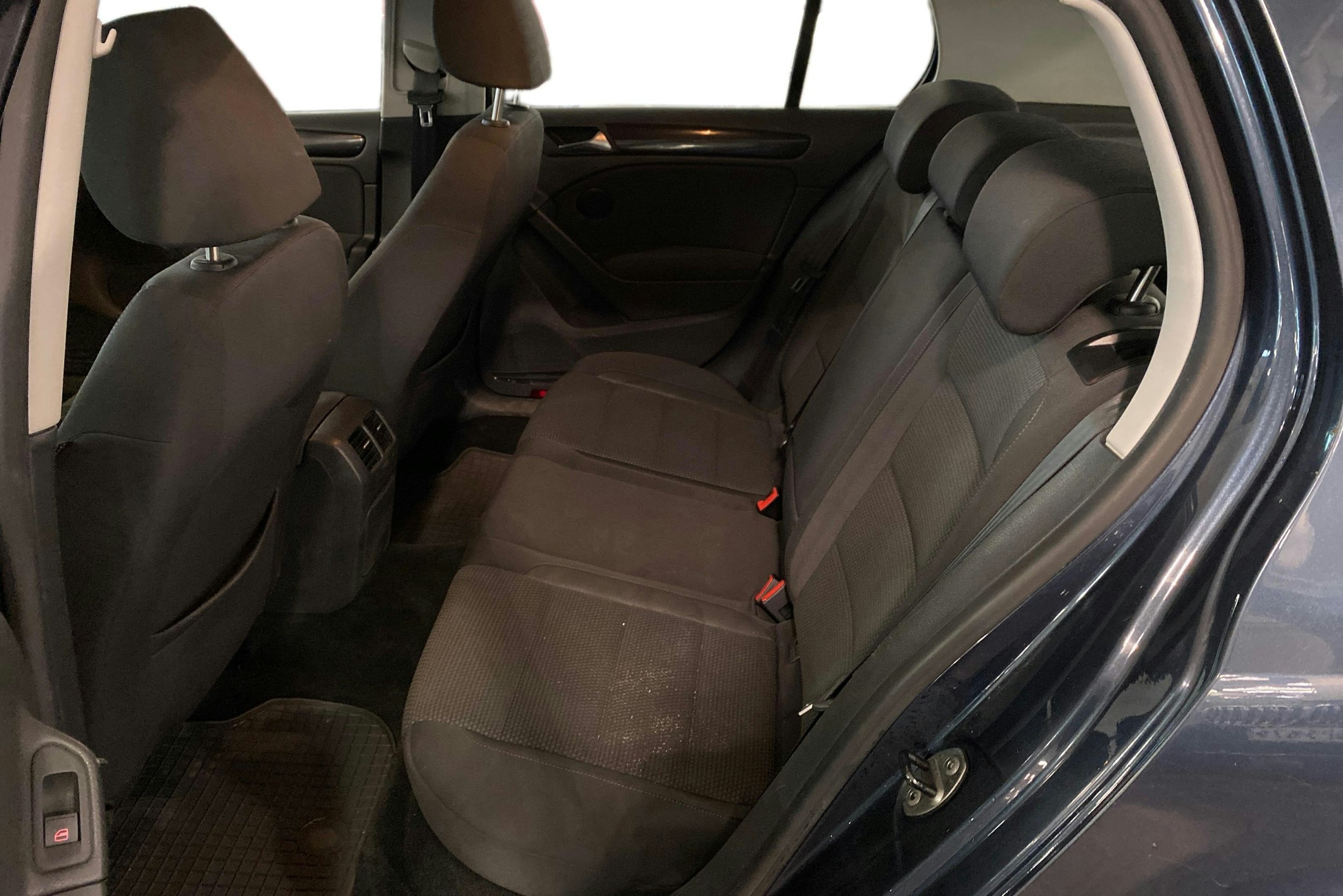 sininen Volkswagen Golf 2009 kuva 8.