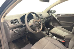 musta Volkswagen Golf 2009 kuva 6.