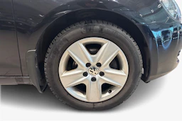 musta Volkswagen Golf 2009 kuva 9.