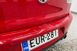 punainen Volkswagen Golf 2009 kuva 32.