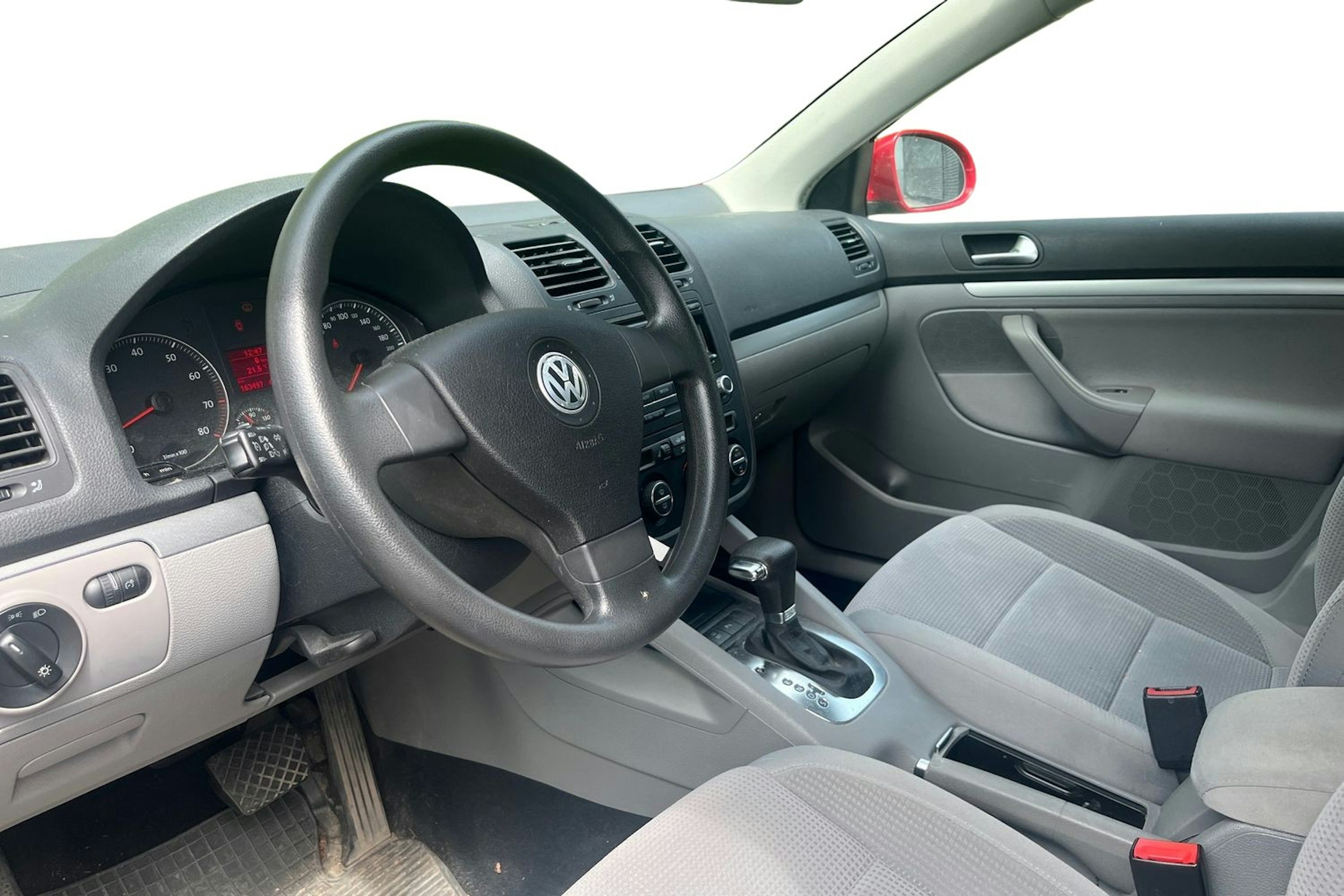 Punainen Volkswagen GOLF 2009 kuva 3.