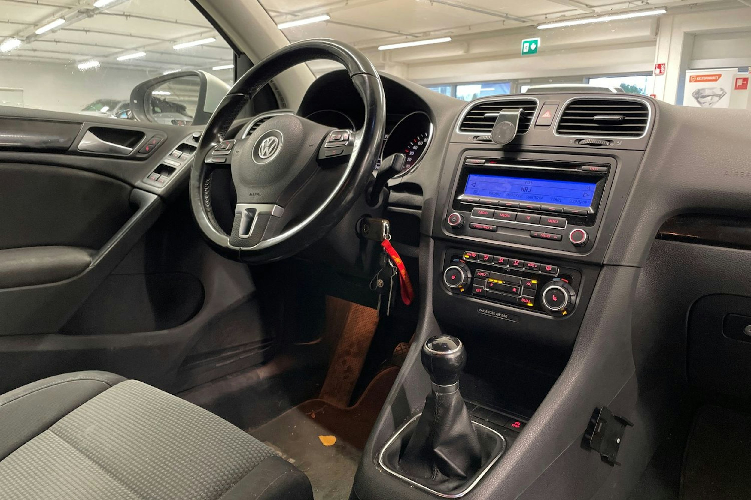 hopea Volkswagen Golf 2009 kuva 18.