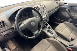 Musta Volkswagen GOLF 2009 kuva 7.