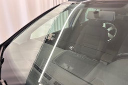 Musta Volkswagen GOLF 2009 kuva 14.
