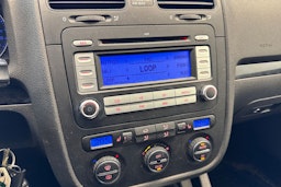 Musta Volkswagen GOLF 2009 kuva 23.