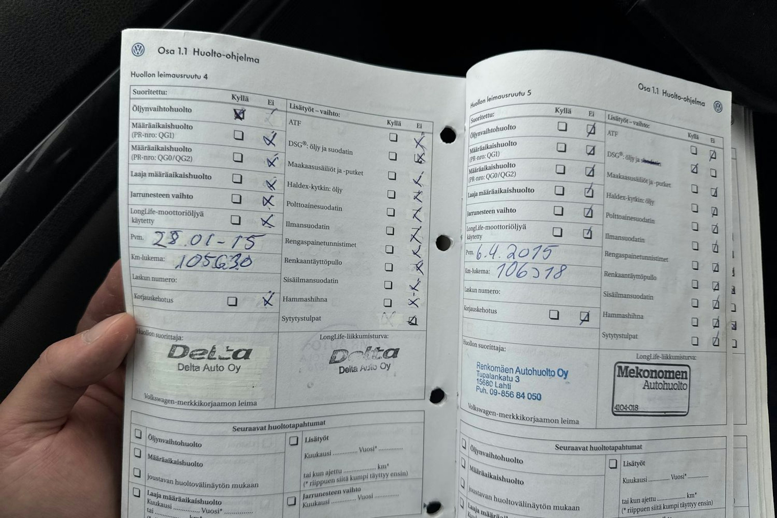 Musta Volkswagen GOLF 2009 kuva 29.