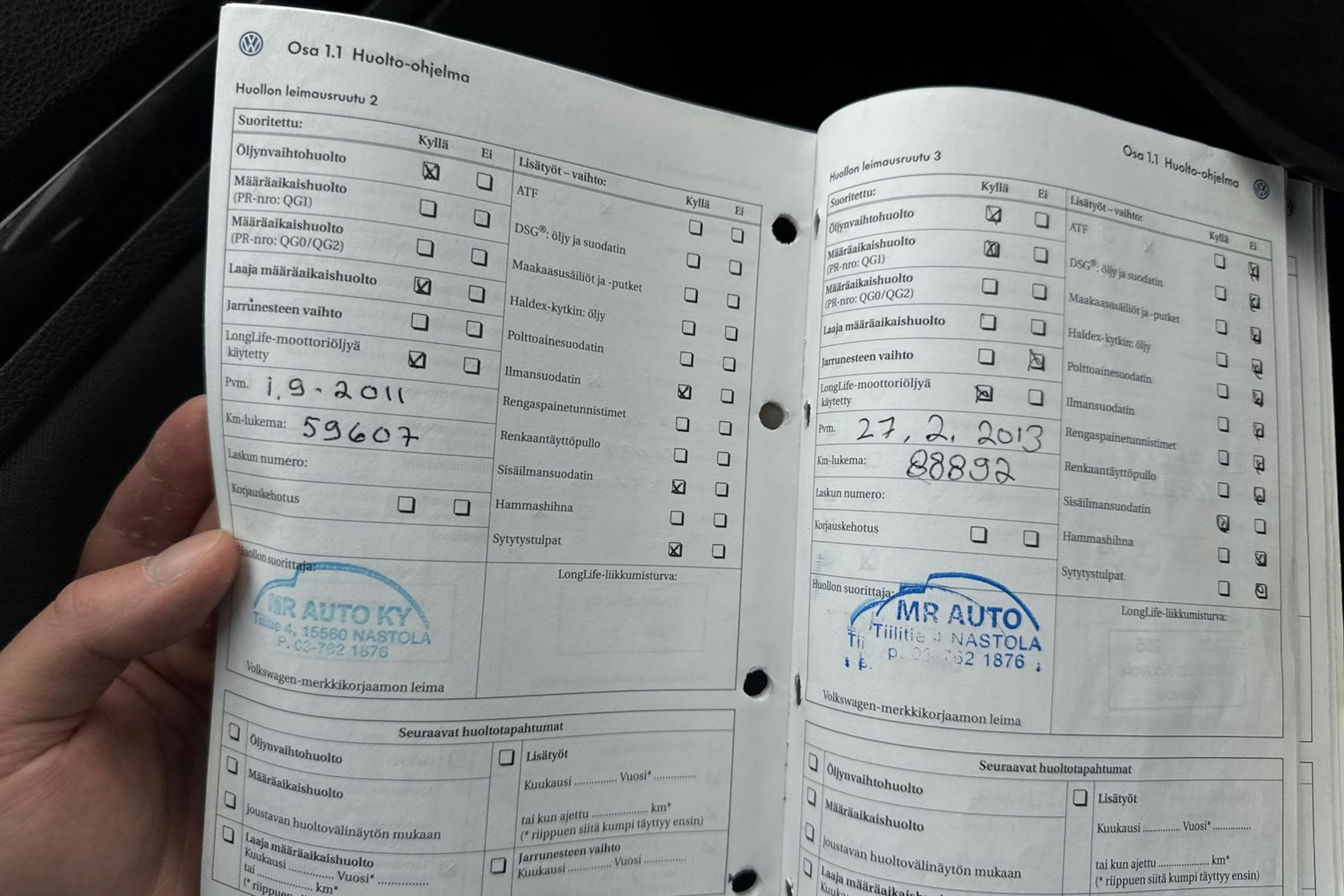 Musta Volkswagen GOLF 2009 kuva 30.